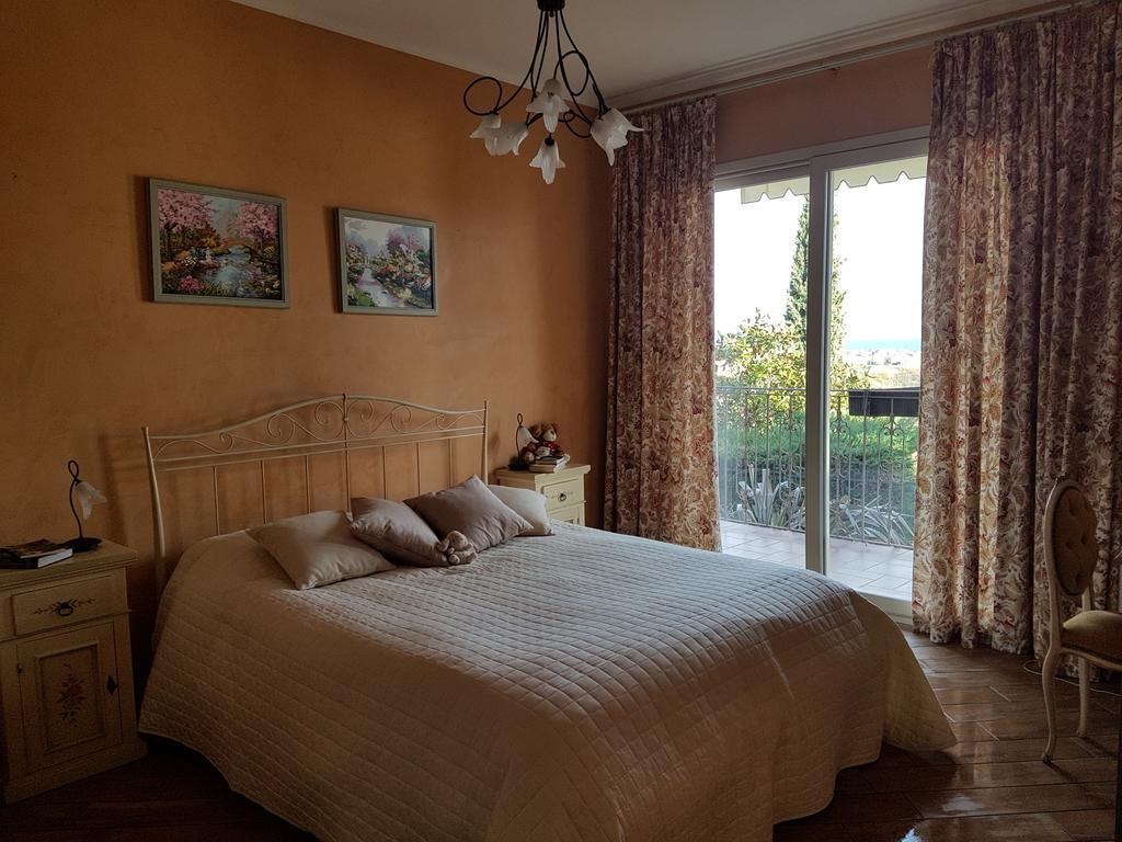 Villa Pineland Borghetto Santo Spirito Kültér fotó