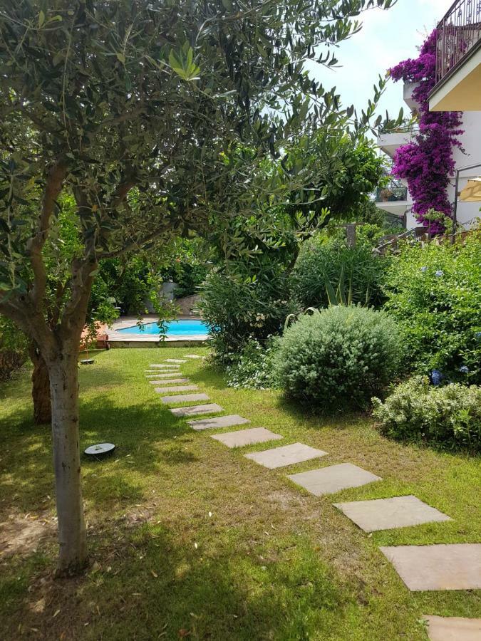Villa Pineland Borghetto Santo Spirito Kültér fotó